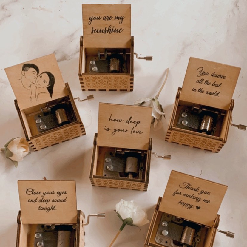 Custom Engraving Music Box